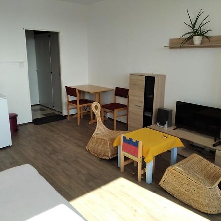 Bolevec Tower Apartment Plzen Luaran gambar