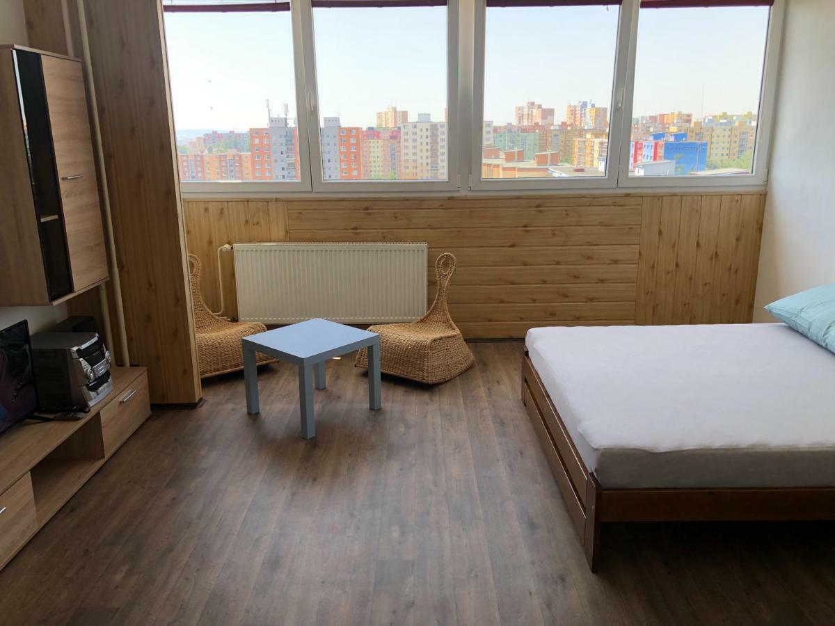 Bolevec Tower Apartment Plzen Luaran gambar